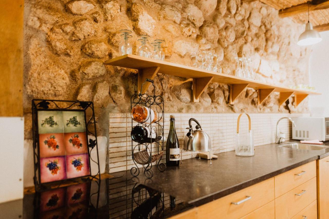 Hostal Cal Pau Cruset Torrelles de Foix Exterior foto