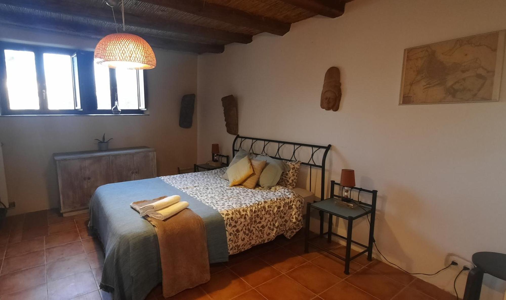 Hostal Cal Pau Cruset Torrelles de Foix Exterior foto