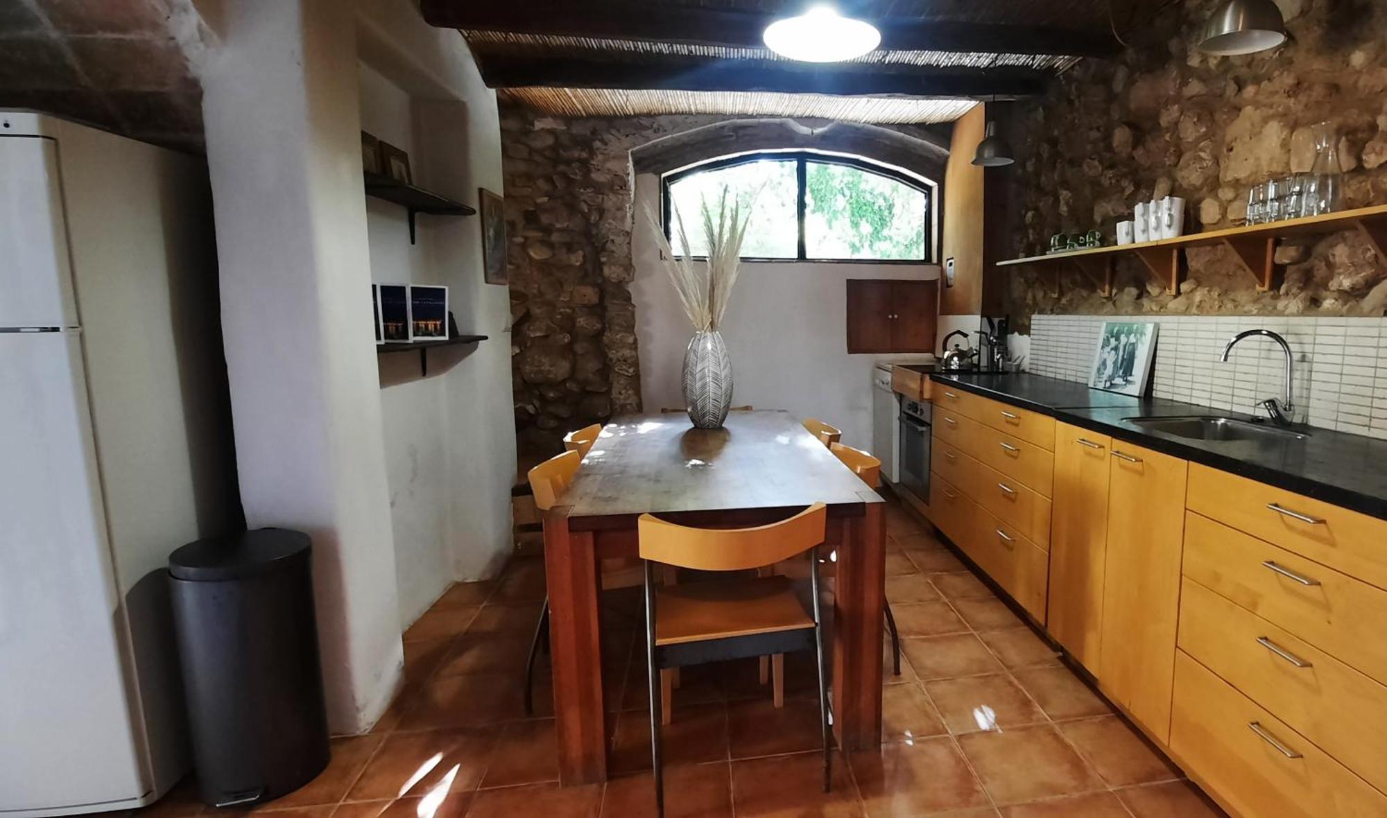Hostal Cal Pau Cruset Torrelles de Foix Exterior foto